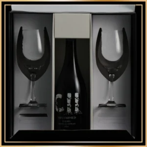 Pack de Regalo: 1 Vino a Elección + 2 Copas